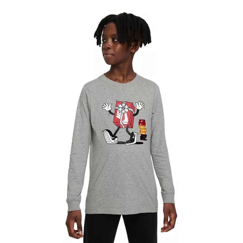 Nike Big Kids Sportswear Printed Long-Sleeve T-Shirt - Size M